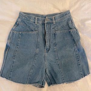 Women’s high rise Gitano vintage jean shorts